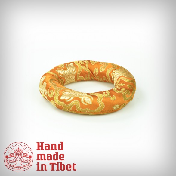 STOJAK / PODUSZKA POD MISY WYKONANA Z JEDWABIU – ŚREDNICA 17cm pomarańczowa