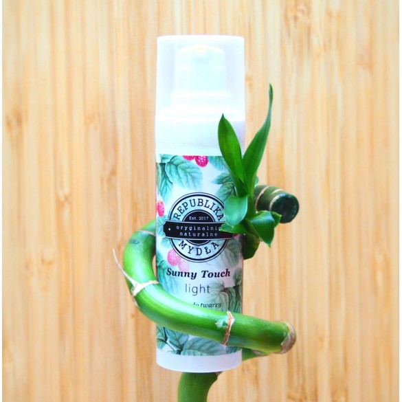 Sunny Touch Light – krem do twarzy 30 ml