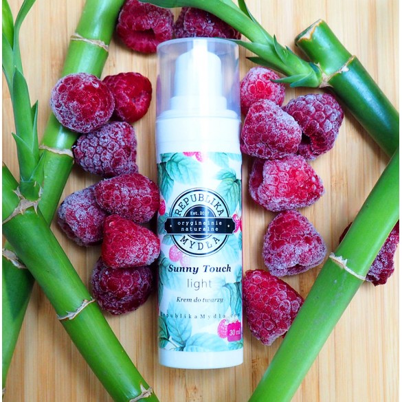 Sunny Touch Light – krem do twarzy 30 ml