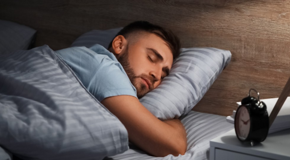 Masz problem ze snem? Melatonina naprawi Twój rytm dobowy