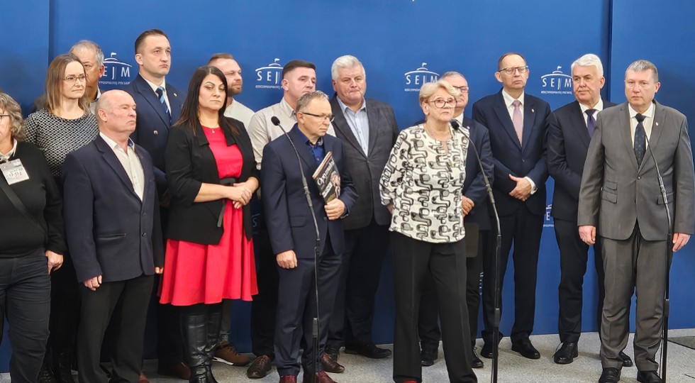 Z Polski wychodzi iskra, czyli jak słowa prof. Grażyny Cichosz obudziły naród