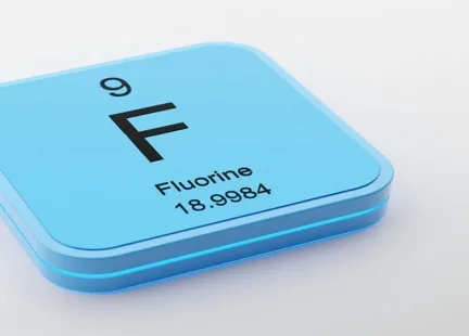 Fluor
