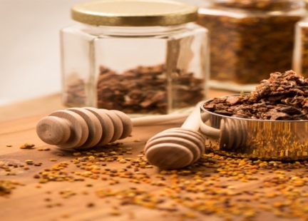 Łukasz Uliasz :Propolis pszczeli jako naturalny środek na infekcje